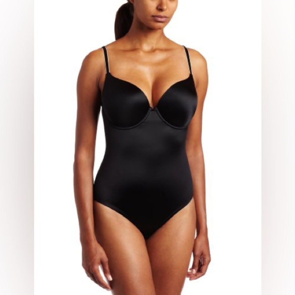 Flexees Women’s Controlwear Shaping Shapewear Size 36B